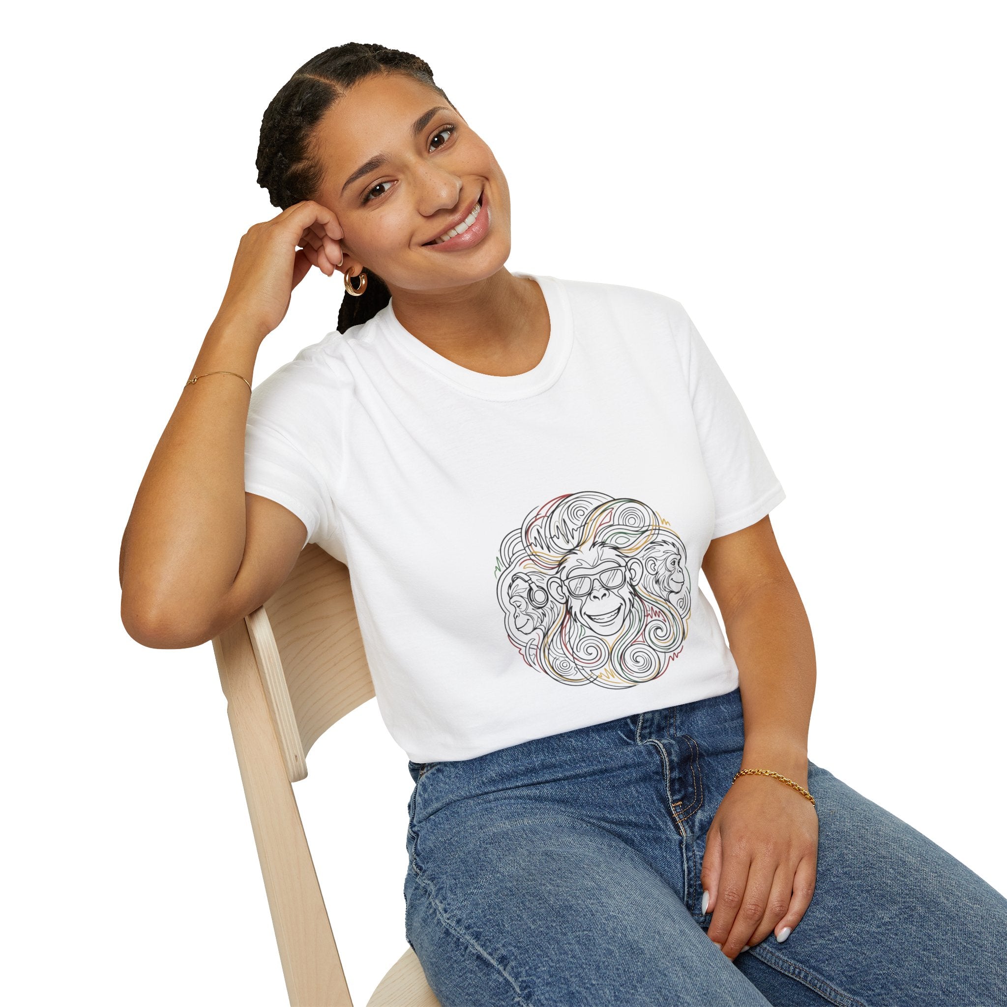 Lion Head Outline T-Shirt — Minimalist Boho Lion Graphic Tee