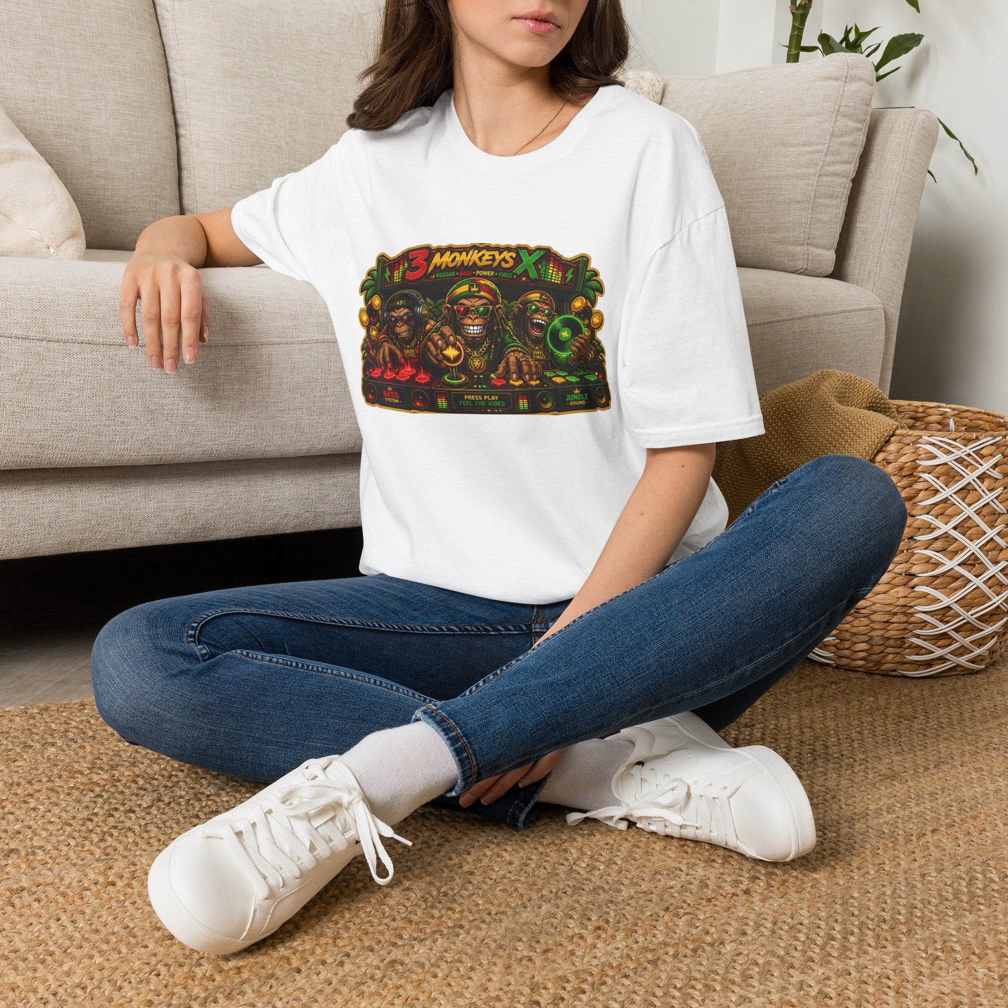 3 Monkeys Arcade Tee — Retro Gaming Graphic T-Shirt