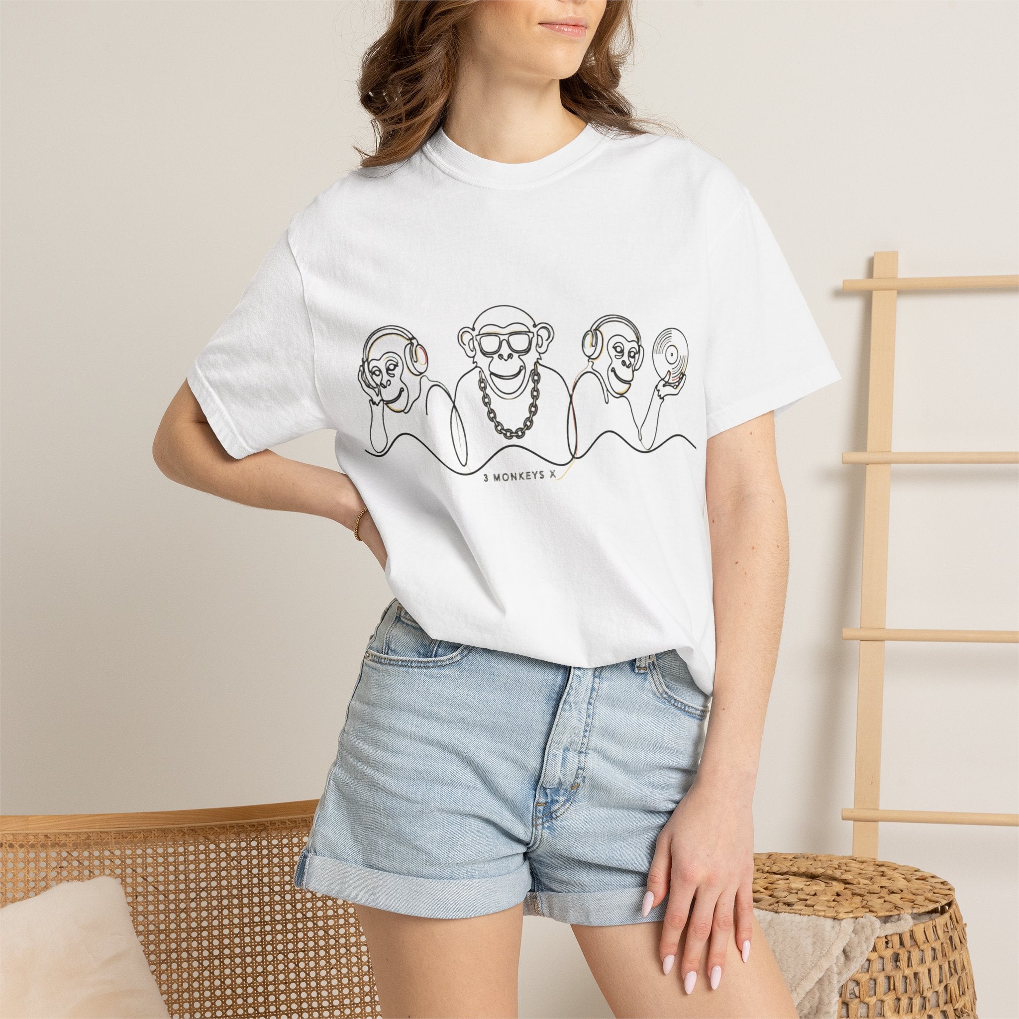 T-Shirt — Three Wise Monkeys Minimal Line Art (See No Evil, Hear No Evil, Speak No Evil)
